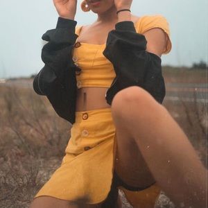 UO Mustard summer top and skirt